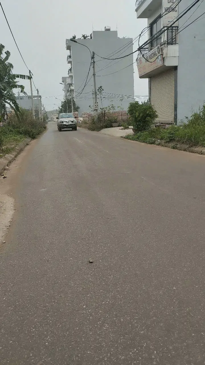 Bán Đất Lai Xá - Đại Học Công Nghiệp: Phân Lô, Ô Tô Tránh, 73m², Giá 8.5 Tỷ