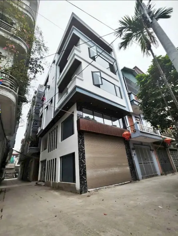 Nhà Mới Full Nội Thất Cao Cấp, 6 Tầng Thang Máy, Vị Trí Đắc Địa