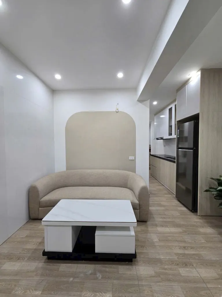 Căn Hộ Tầng 1 Nguyễn Chí Thanh - Ô Tô Đỗ Cửa, Giá Tốt
