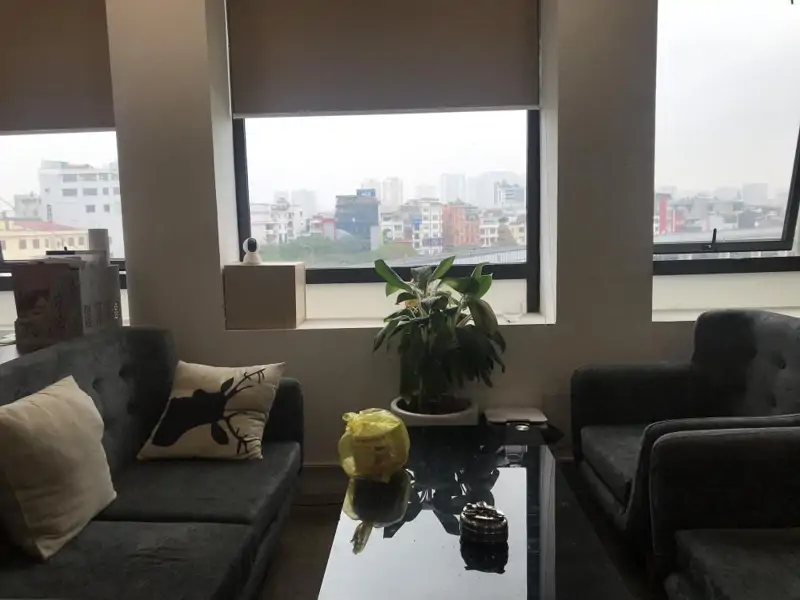 Cho Thuê Văn Phòng 50m2 Mặt Phố Hoàng Cầu - Giá 16.2 triệu/tháng - ảnh 1