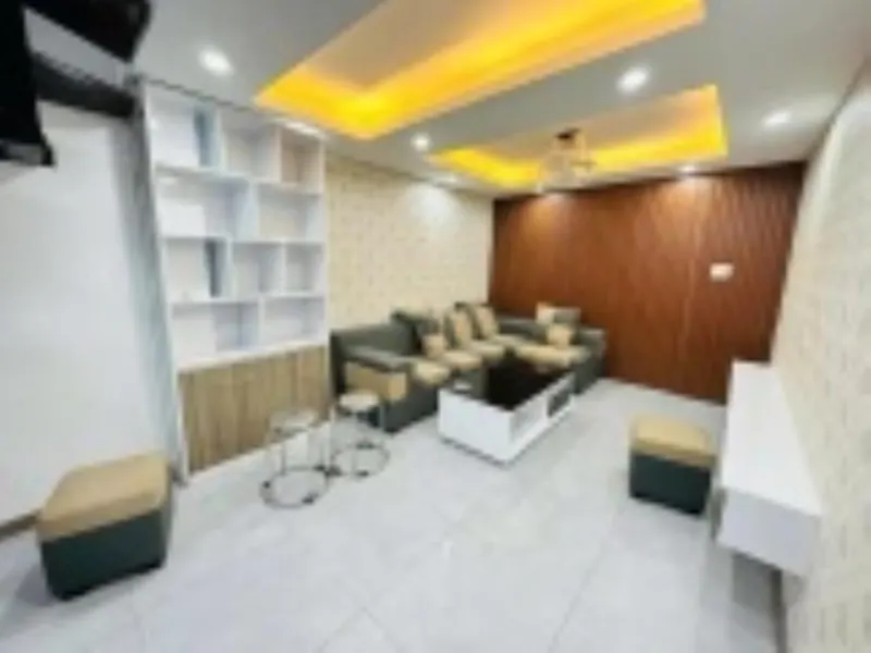 Bán Nhà Cuối Trịnh Văn Bô 37m², 4 Tầng, Oto Đỗ Cửa - Giá 5 Tỷ