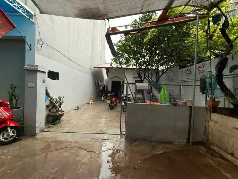 Bán Đất Hồng Tiến, Long Biên - Ô Tô Vào, 127m², Giá 20.5 Tỷ