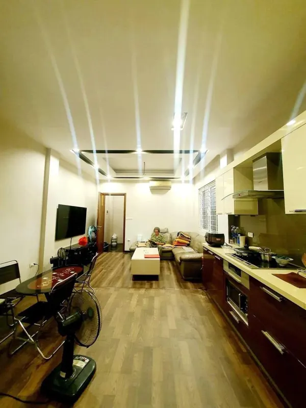 Bán nhà mặt phố Thanh Nhàn, Hai Bà Trưng: 30m², 6 tầng, giá 16.2 tỷ - Liên hệ 0937.158.386