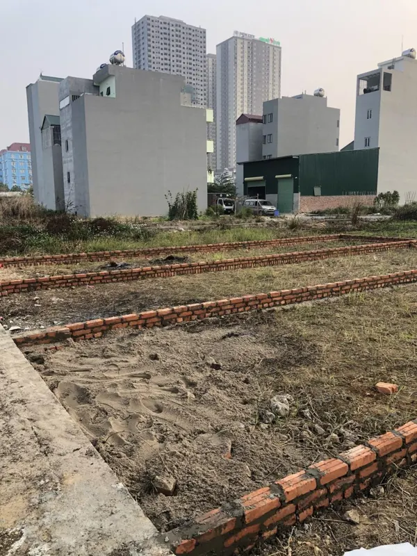 Chính chủ cần bán lô góc 72.8m2 đất đấu giá Lai Xá, Kim Chung - Đường đôi 24m