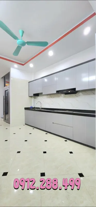 Bán Nhà Nguyễn Cao - Hai Bà Trưng - 6 Tầng, 6 Phòng Ngủ - Dòng Tiền Vững Chắc