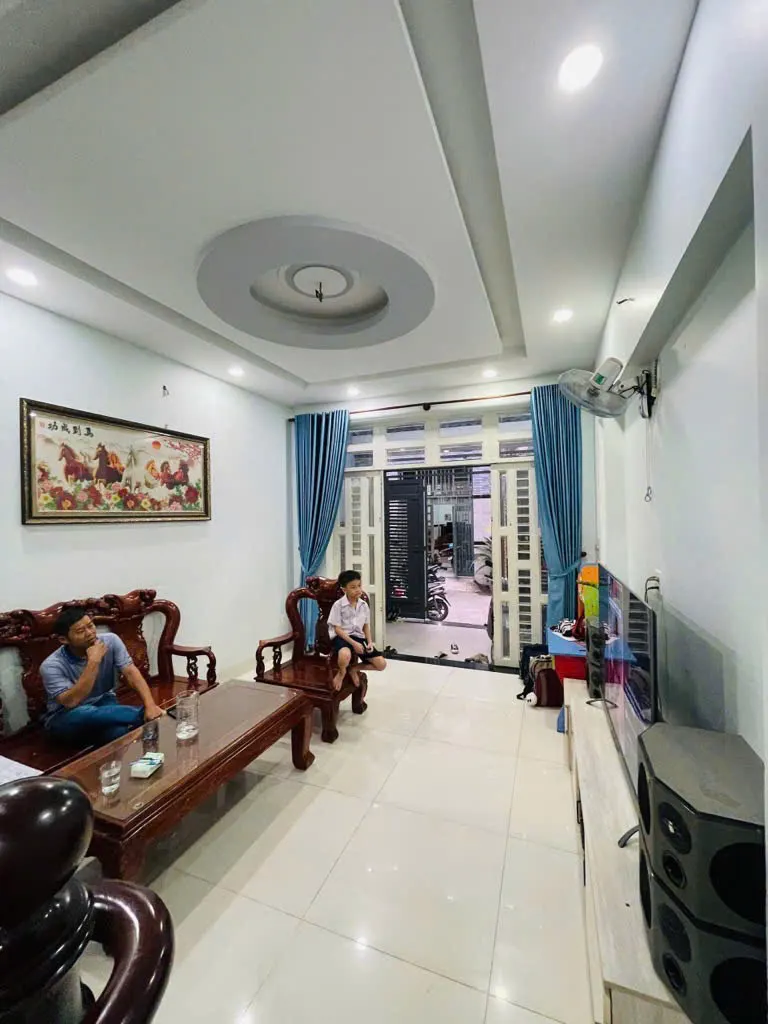 Nhà Đẹp Hẻm 140 Vườn Lài, An Phú - 4PN, Giá Tốt, Pháp Lý Sạch
