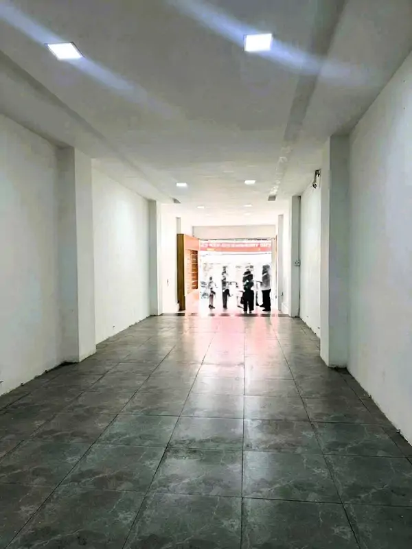 Cho Thuê Mặt Bằng Kinh Doanh Thủ Đức - Vị Trí Đắc Địa, Sầm Uất - ảnh 1