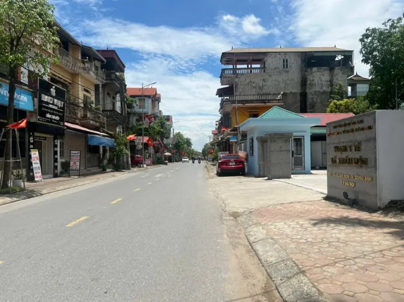 Bán nhà 3 tầng gần chợ Kim Xuân Nộn: 45m², ô tô đỗ cửa, giá tốt