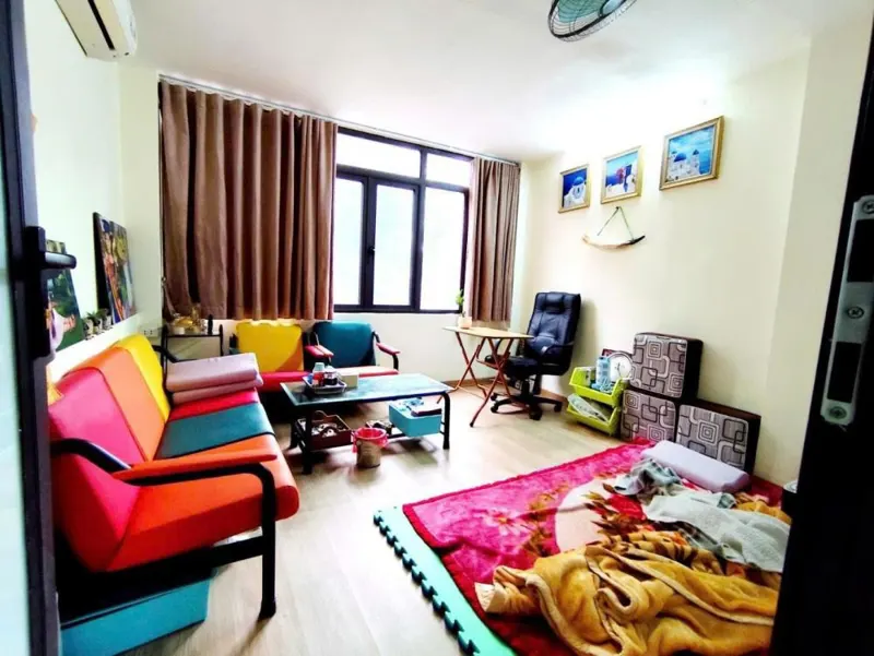 Mặt Phố Kinh Doanh Cầu Giấy - Vị Trí Đắc Địa - Giá Tốt