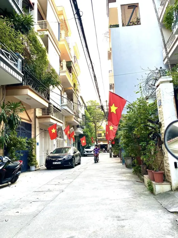 Nhà Mới 5 Tầng, Gara Ô Tô, Hà Đông - Giá 14.5 tỷ