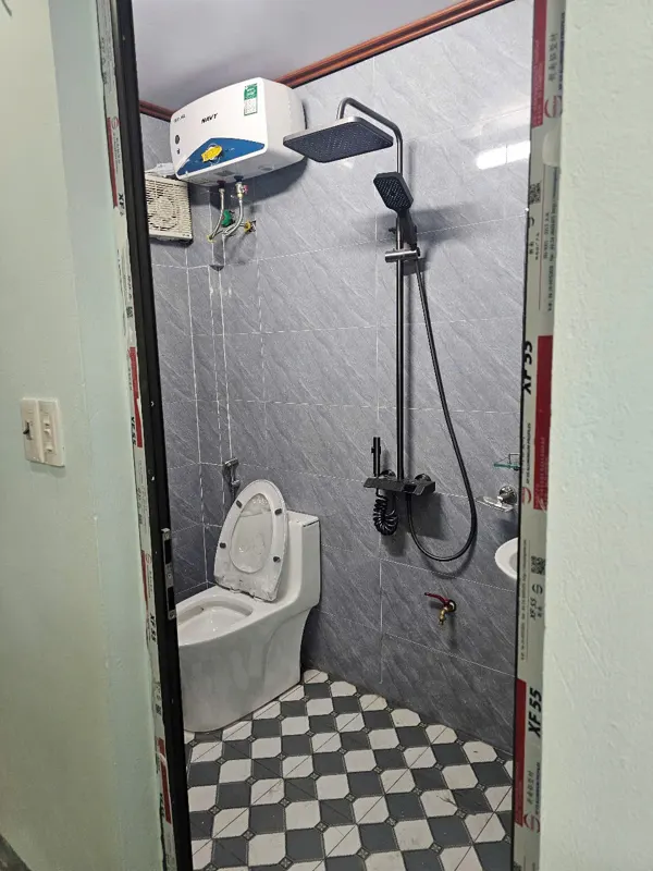 Bán nhà riêng Hà Nội - 1.x tỷ - Full nội thất - Vị trí đẹp