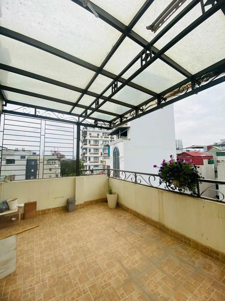 Mặt đường Ngọc Hà 60m2, Mặt tiền 5.5m - Ô tô tránh, 2 mặt thoáng