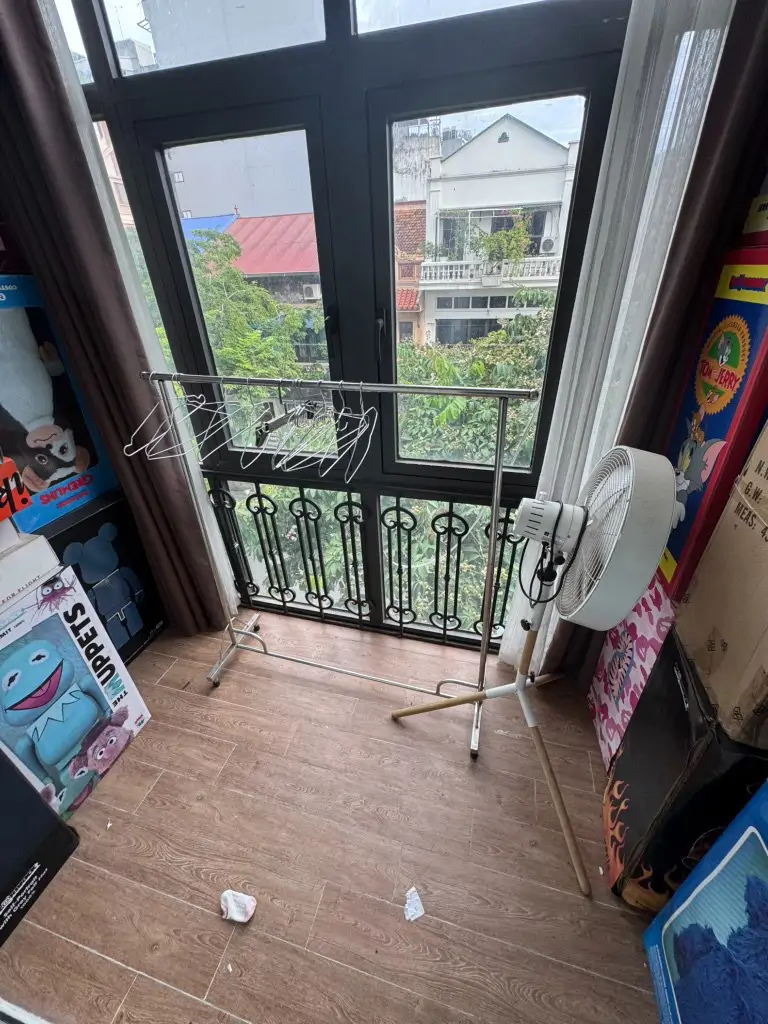 Homestay Mặt Phố Nguyễn Khuyến: 3 Tầng, 4 Phòng Ngủ - Giá 6.5 Tỷ - ảnh 1