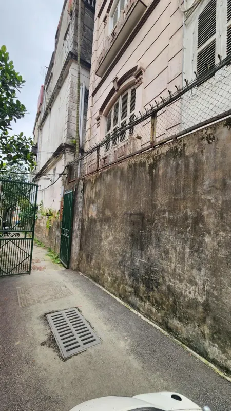 Nhà Đẹp Nghi Tàm - Cho Thuê/Đầu Tư - Bể Bơi, Sát Phố, Ô Tô Vào