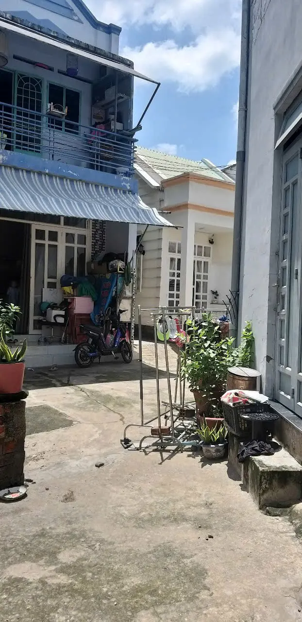 Nhà đẹp 2 tầng Thủ Đức - Giá chỉ 4.35 tỷ - Chủ bán gấp