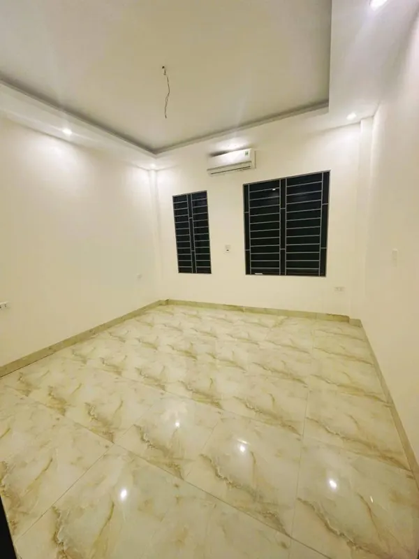 Bán nhà phố TrinH Lương, Hà Đông: 34m2, 4 tầng, 4.65 tỷ - Vị trí đẹp, ô tô đỗ cửa