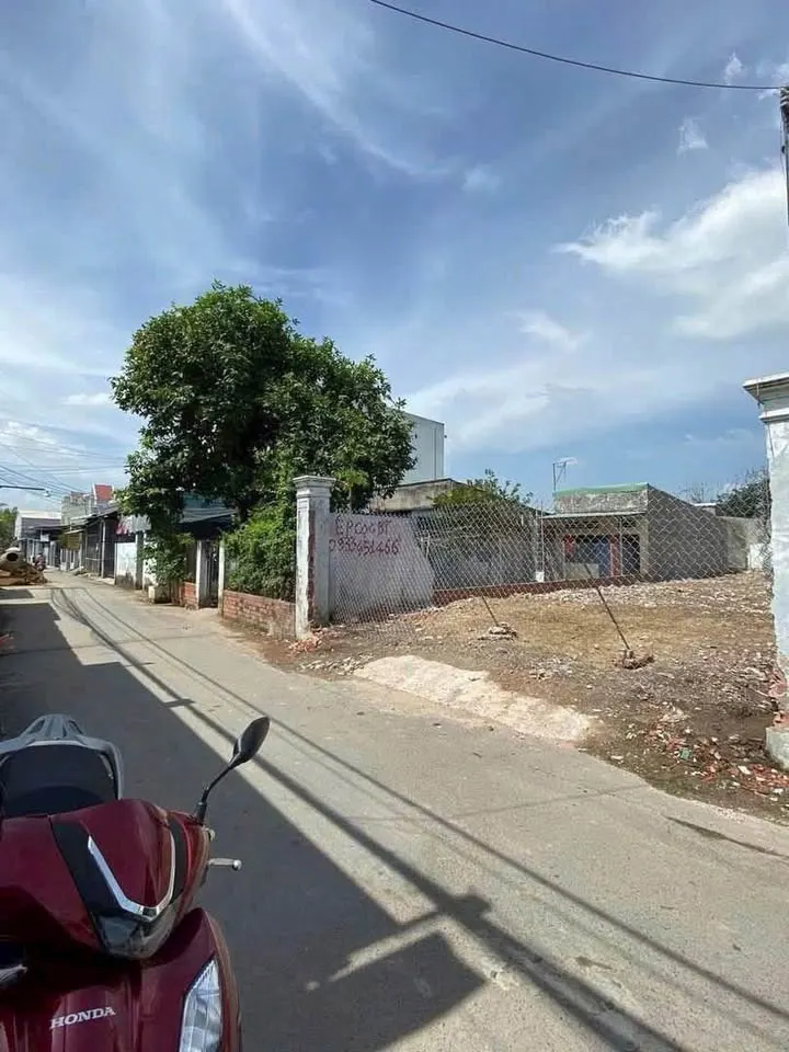 Lô đất Củ Chi 100m², Sổ Riêng, Giá 670 Triệu - Vị Trí Trung Tâm