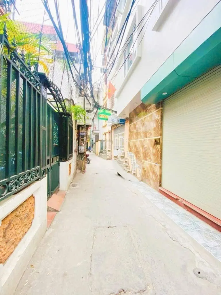 Bán nhà lô góc 2 thoáng, cách phố Hoàng Hoa Thám 70m - Ba Đình