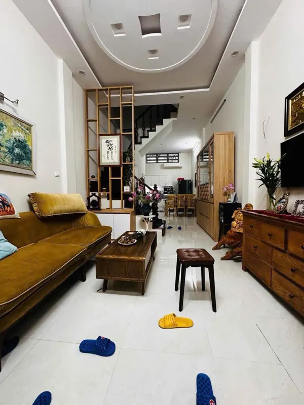Giảng Võ 50m2 x 4 Tầng - Khu Phân Lô - Ngõ Tốt - Giá Tốt