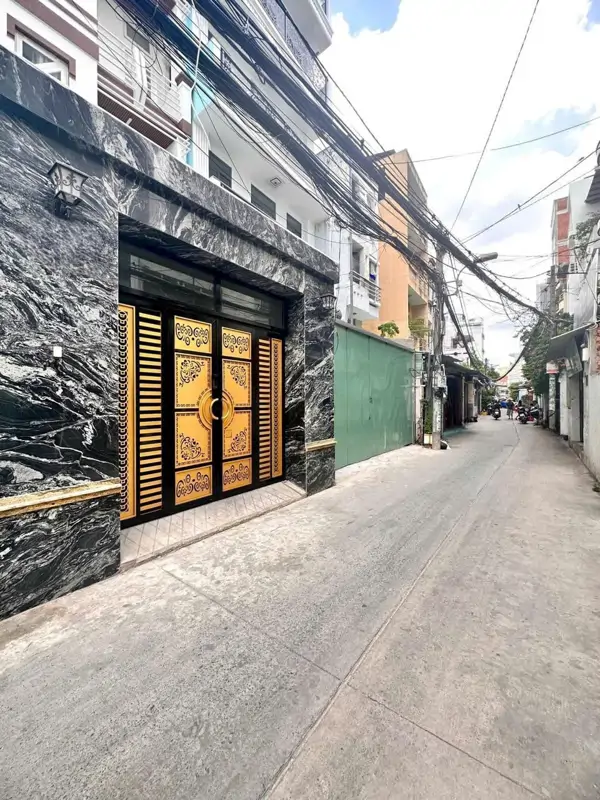 Bán nhà hẻm xe hơi Nguyễn Kim, Quận 10 - Gần Chợ Nhật Tảo - Giá 2.45 tỷ