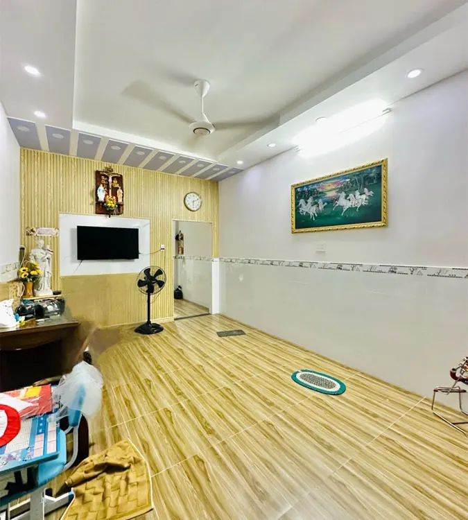 Nhà phố Phạm Văn Hai, Tân Bình: 51m2, 6 tỷ - Vị trí đẹp, tiện ích đầy đủ