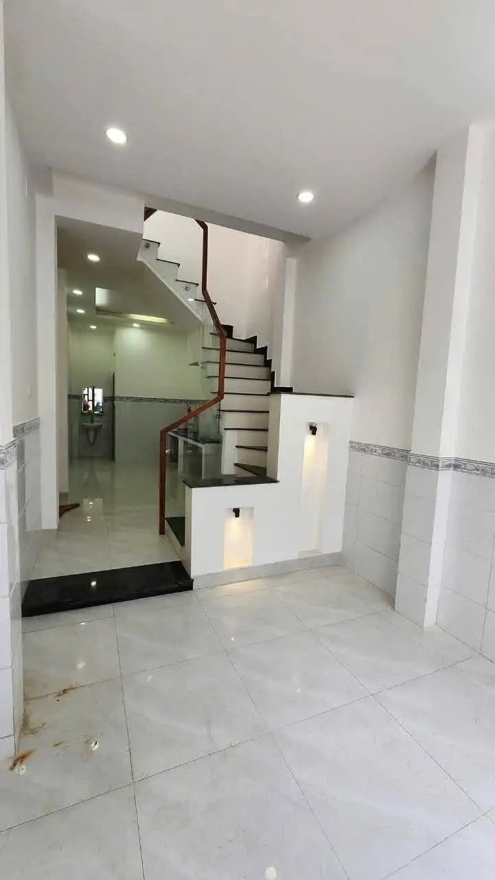 Cho Thuê Nhà Mặt Tiền Đường Số 7, P. Linh Trung, Thủ Đức - 8tr/tháng