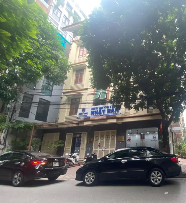 Bán biệt thự Linh Đàm 300m2, mặt tiền 15m, ô tô tránh, KD đa dạng - 59.5 tỷ