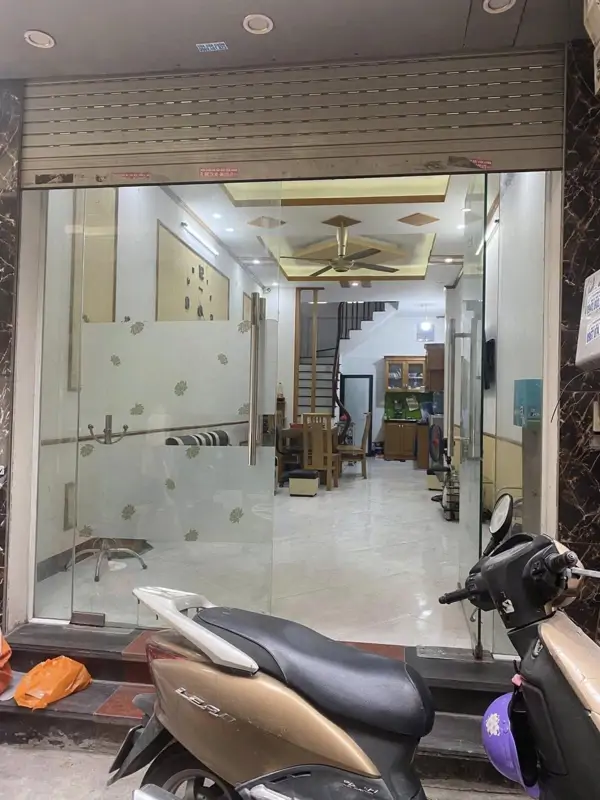 Cho thuê nhà phố Trần Khát Chân, Hai Bà Trưng - 16 triệu/tháng - ảnh 1