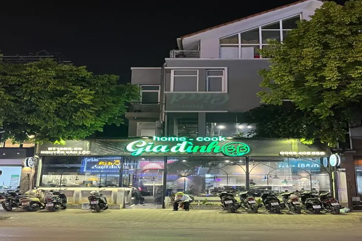 Cho Thuê Nhà Mặt Phố Nguyễn Gia Thiều,Hoàn Kiếm 80M2 Mặt Tiền 9M,Giá Thuê 35Tr/th