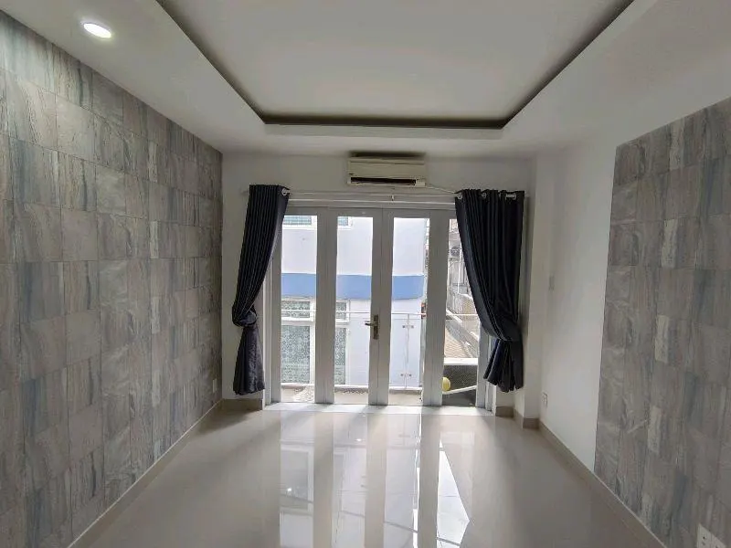 Bán Nhà Hẻm Xe Hơi Quận 10: 3 Tầng, Vị Trí Đắc Địa, Pháp Lý Sổ Hồng
