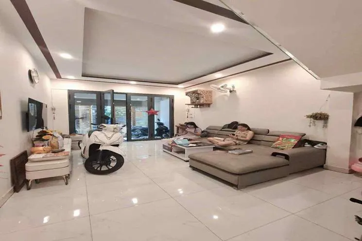 [#Quận_10]- Đẹp Hẻm Xe Hơi 6M - Cmt8 P15 - 50M Ra Mặt Tiền Đường - 3 Tầng Mới Ở Ngay