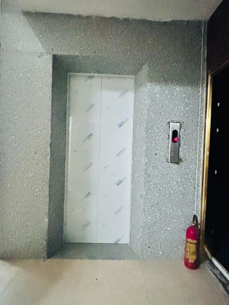 Bán nhà mặt phố Trần Quý Kiên, Cầu Giấy - 7 Tầng, Thang Máy, Kinh Doanh Đỉnh