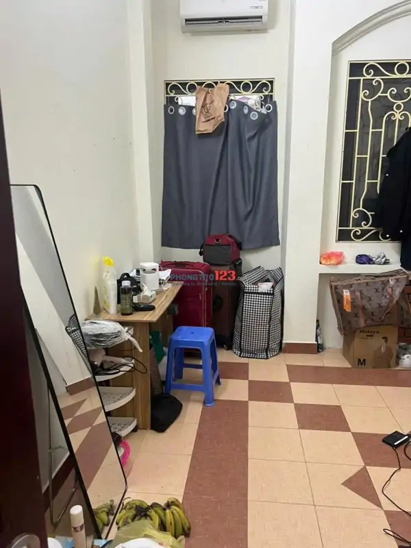 Cho thuê nhà 4 tầng phố Hồng Mai, Hai Bà Trưng - Giá: 15tr/tháng - ảnh 1