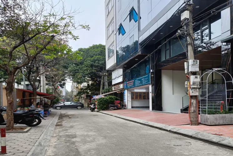 Phân Lô Vip Hoàng Quốc Việ Dt105m²-3Tầng-M.tiền 8.6M, Vỉa Hè Kd, 2Ôtô Tránh, Giá 36.5 Tỷ
