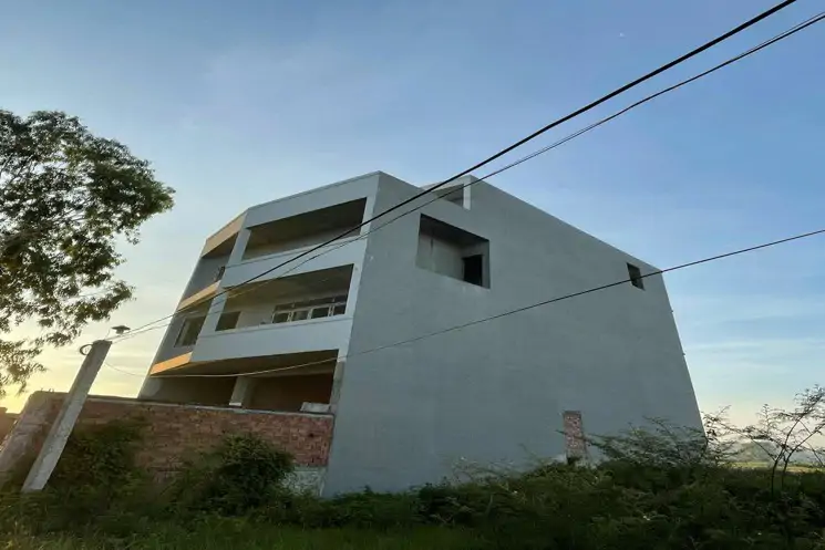 Cần Bán Nhanh Nhà 4 Tầng Mới Xây Tại Hoà Tiến