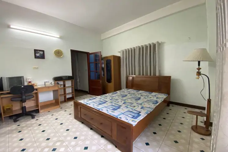 Bán Nhà Tt Hải Châu – 4 Tầng Kiên Cố – Sổ Nở Hậu 72M2 – Ô Tô Đỗ Cửa Giá Hơn 5 Tỷ - ảnh 1
