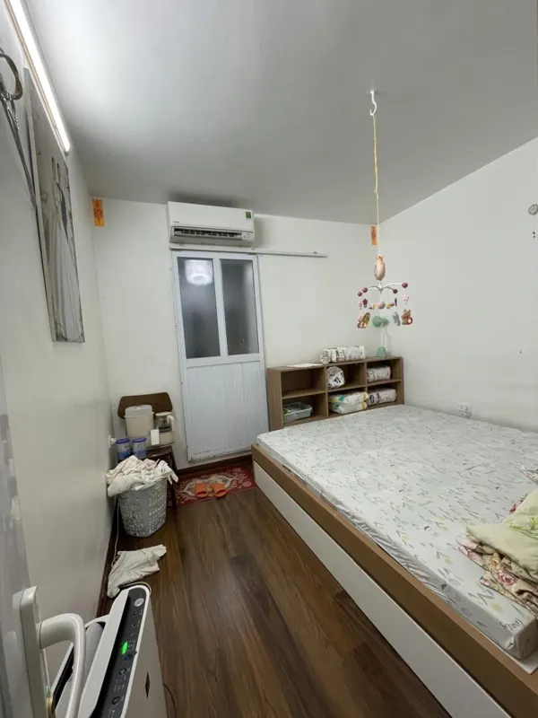 Bán căn hộ Thái Thịnh, Đống Đa: 60m2, Ô tô đỗ chân cầu thang, Giá 3.5 tỷ