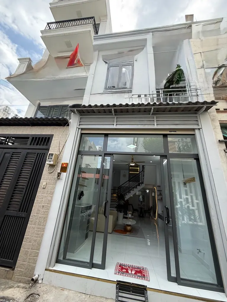 Bán Nhà Nguyễn Phúc Chu, Tân Bình: 3 Tầng, 42m2, Giá 4.98 Tỷ - Pháp Lý Chuẩn
