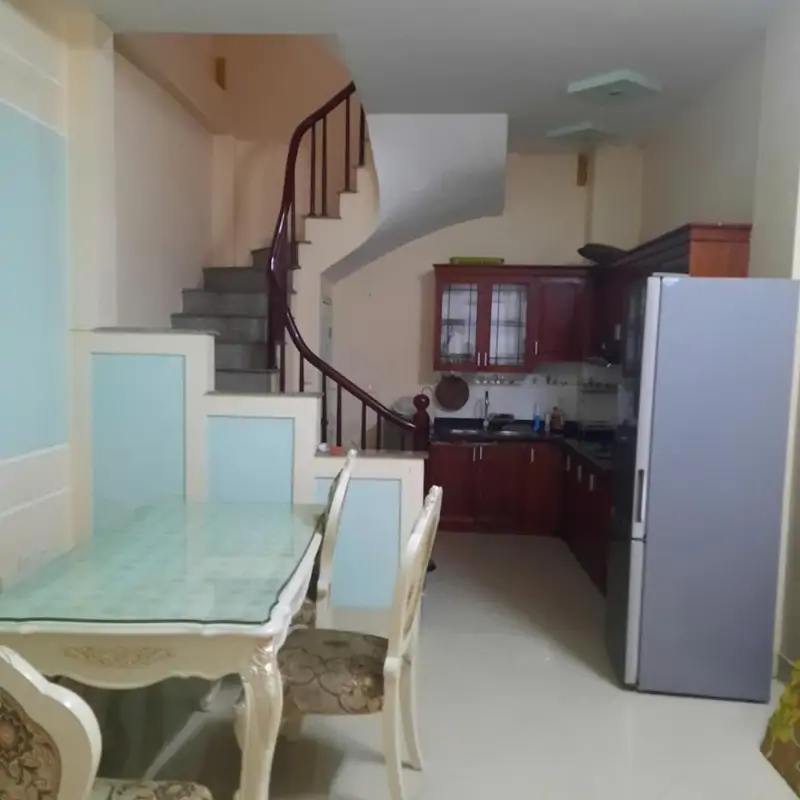 Cho Thuê Nhà 5 Tầng, Ngõ 38 Xuân La, Tây Hồ, Hà Nội - Giá 11 Triệu/Tháng - ảnh 1