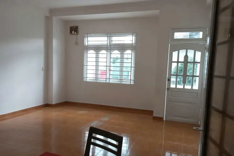 Cho Thuê Nhà Mt Hồng Hà, P.9, 4.5X7m, 1 Trệt, 1 Lầu, 13Tr, Tl