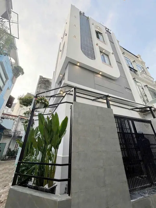 Bán Nhà Gần Chợ Bình Tây, Quận 6 - 3 Tỷ 450 - Pháp Lý Đầy Đủ