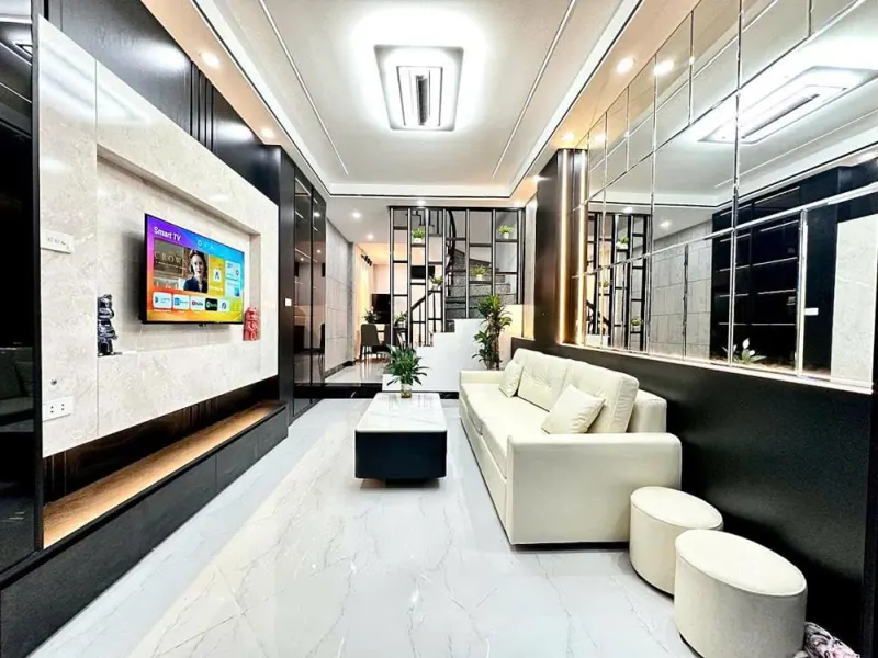 Nhà khung cột 6 phòng ngủ, vị trí đẹp 10m ra phố - Thượng Đình, Thanh Xuân