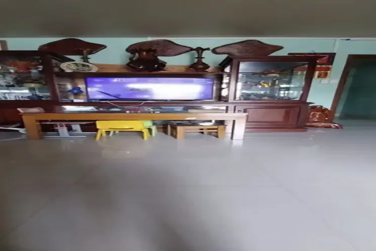 Nhà Cấp 4 Mặt Tiền Hoài Thanh . Dt:82m , Ngang 5M - ảnh 1
