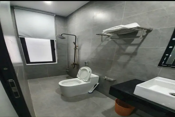 – Nhà Lô Góc Kinh Doanh Cfe, 2,5 Tầng, Phong Sắc, Khuê Trung, Đi Bộ Vài Phút Tới Công Viên Thanh - ảnh 1