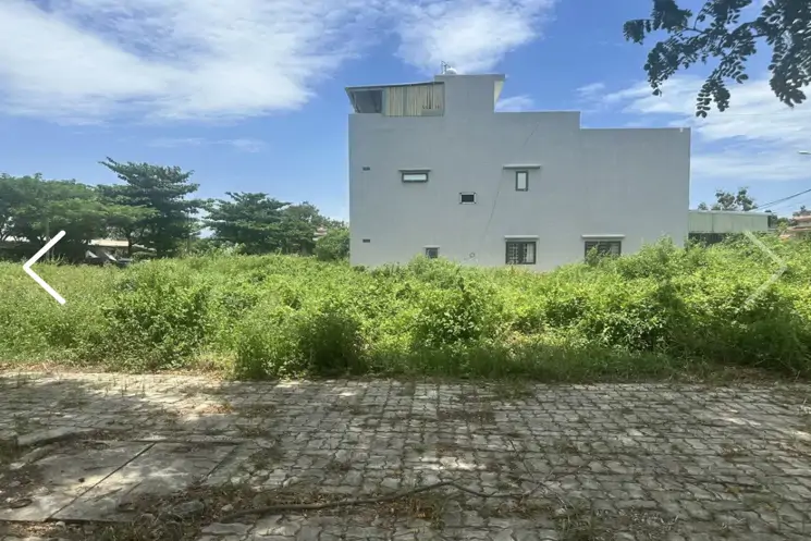 Lô Đất Mặt Tiền Lý Nhật Quang . Dt:125m , Ngang 5M - ảnh 1