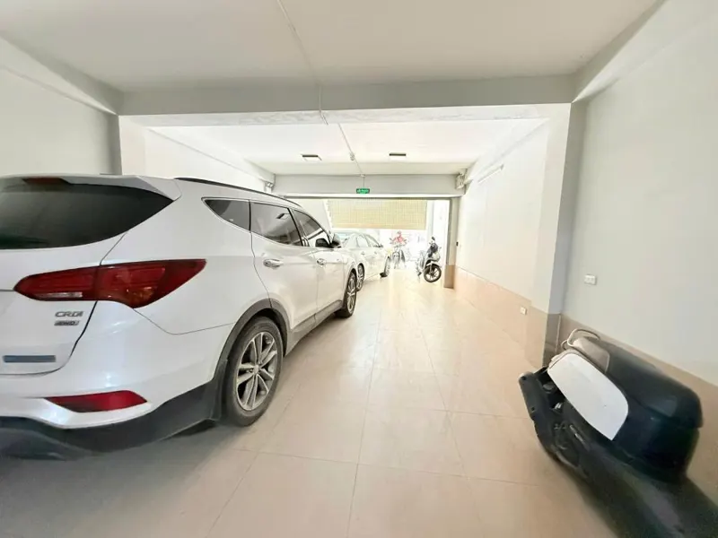 Cho Thuê/Bán Văn Phòng Cao Cấp Hoàng Văn Thái, Thanh Xuân - 100m2 x 8 Tầng, Mặt Tiền 5m