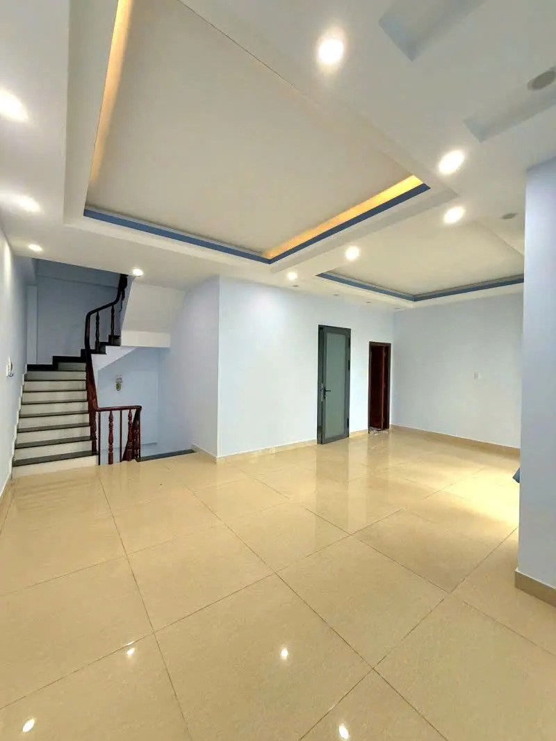 Cho Thuê Nhà Gần Mặt Tiền Nguyễn Văn Quá, KDC An Sương - Giá 14 Triệu