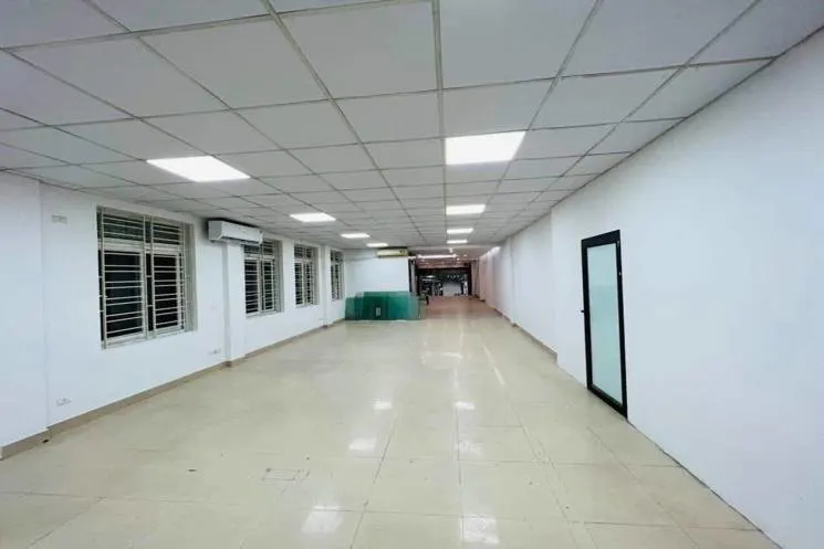 Bán Tòa Văn Phòng Mặt Phố Thanh Xuân – 9 Tầng – Dòng Tiền 165Tr/tháng – Giá Tốt Nhất Khu Vực