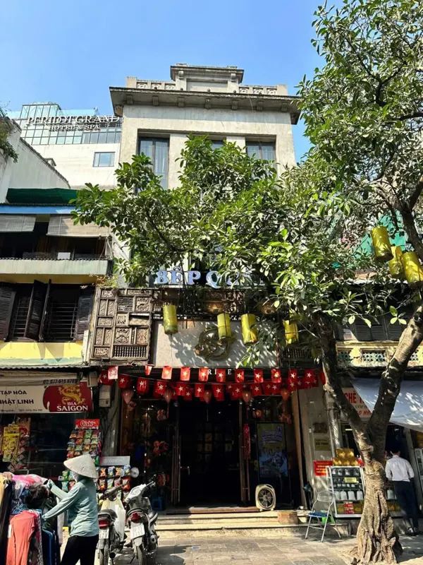 Bán nhà phố Nghĩa Đô 80m2, MT 6.5m, Kinh Doanh, Giá Tốt