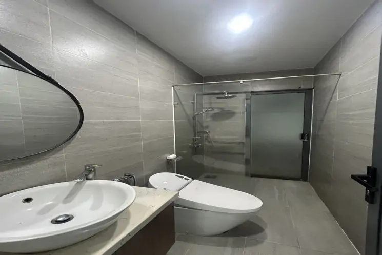 8,5 Tỷ – Nhà Mới Mặt Tiền Đường 10M5 Trần Thủ Độ – Khuê Trung – Cẩm Lệ – Vào Ở Ngay - ảnh 1